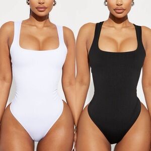 2 pack square neck body suit (black & white)